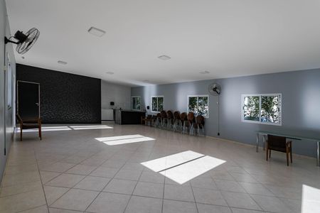 Apartamento para alugar com 55m², 2 quartos e sem vaga Apartamento para alugar com 55m², 2 quartos e sem vagaÁrea Comum