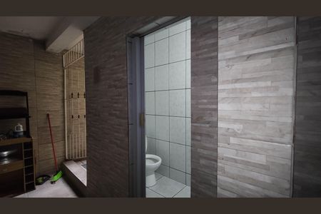 Casa para alugar com 160m², 3 quartos e 2 vagas Casa para alugar com 160m², 3 quartos e 2 vagasBanheiro 2