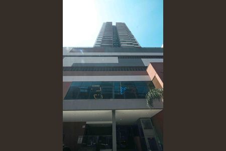 Studio para alugar com 30m², 1 quarto e sem vaga Studio para alugar com 30m², 1 quarto e sem vagaFachada