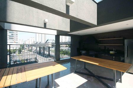 Studio para alugar com 30m², 1 quarto e sem vaga Studio para alugar com 30m², 1 quarto e sem vagaÁrea comum - Churrasqueira