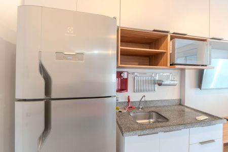 Studio para alugar com 21m², 1 quarto e sem vaga Studio para alugar com 21m², 1 quarto e sem vagaCozinha