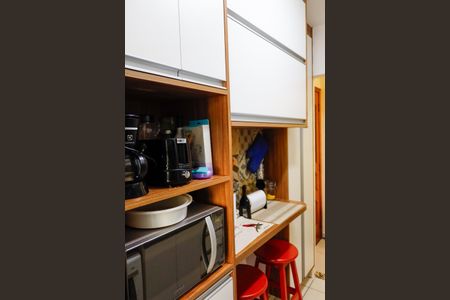 Apartamento à venda com 64m², 3 quartos e 1 vagacozinha