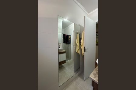 Casa à venda com 281m², 3 quartos e 2 vagasBanheiro da Suíte