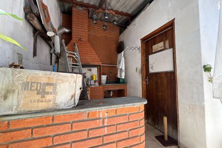 Casa à venda com 281m², 3 quartos e 2 vagasChurrasqueira