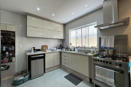 Casa à venda com 281m², 3 quartos e 2 vagasCozinha