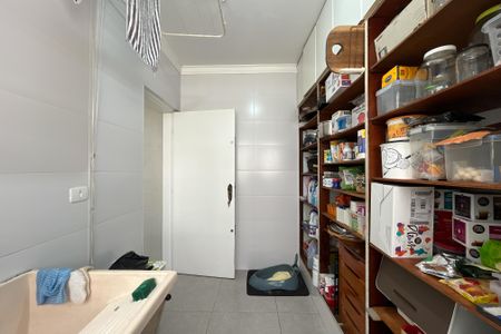 Casa à venda com 281m², 3 quartos e 2 vagasÁrea de Serviço