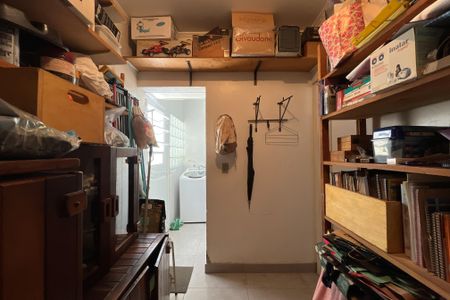 Casa à venda com 281m², 3 quartos e 2 vagasÁrea de Serviço