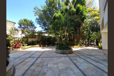 Apartamento para alugar com 85m², 3 quartos e sem vagaÁrea comum