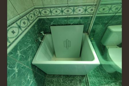 Apartamento para alugar com 85m², 3 quartos e sem vagaBanheiro - torneira