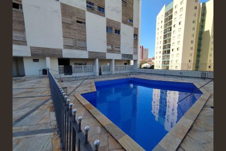 Apartamento para alugar com 85m², 3 quartos e sem vagaÁrea comum - Piscina 2