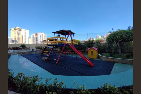 Apartamento para alugar com 85m², 3 quartos e sem vagaÁrea comum - Playground