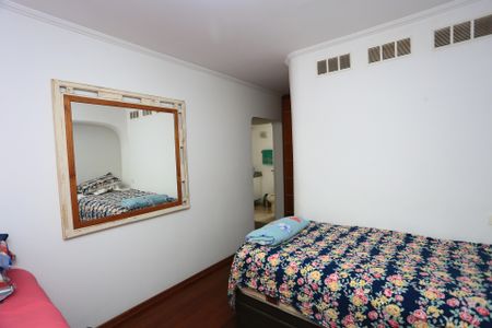 Apartamento à venda com 110m², 2 quartos e 2 vagassuite