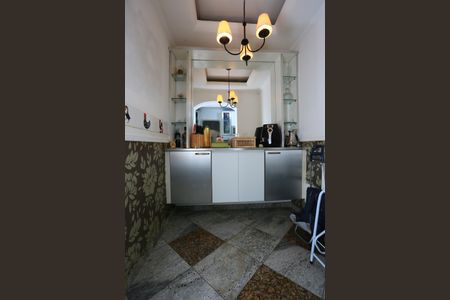 Apartamento à venda com 110m², 2 quartos e 2 vagascozinha