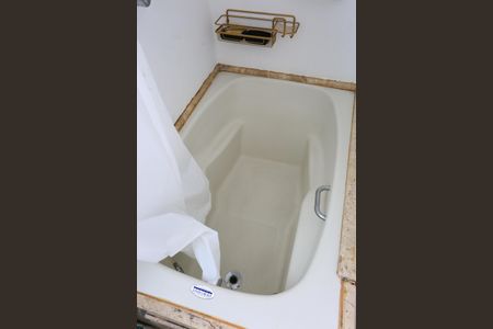 Apartamento à venda com 110m², 2 quartos e 2 vagasBanheiro da Suíte