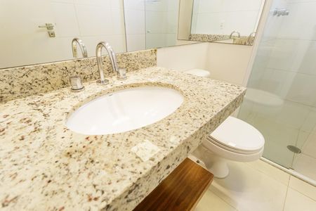 Apartamento à venda com 112m², 3 quartos e 2 vagasBanheiro Social