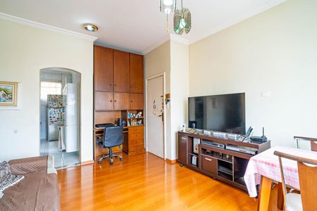 Apartamento à venda com 97m², 3 quartos e 1 vaga Apartamento à venda com 97m², 3 quartos e 1 vagaSala