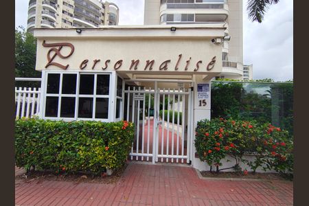 Apartamento à venda com 69m², 3 quartos e 1 vagaFachada