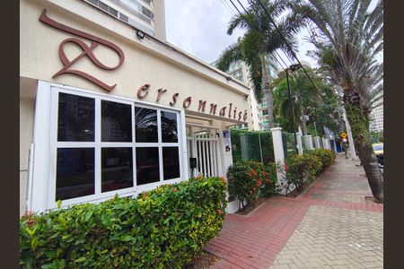 Apartamento à venda com 69m², 3 quartos e 1 vagaFachada