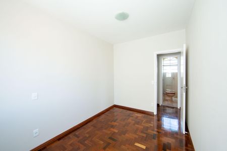 Apartamento à venda com 92m², 3 quartos e 1 vagaQUARTO3