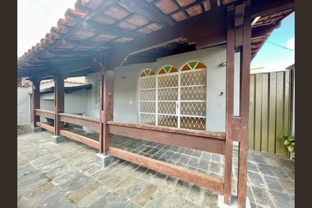 Casa para alugar com 336m², 3 quartos e 3 vagasÁrea comum