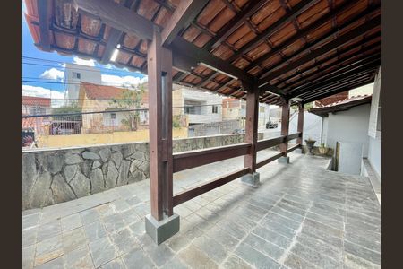 Casa para alugar com 336m², 3 quartos e 3 vagasÁrea comum