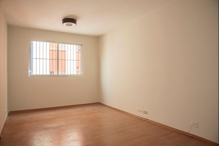 Apartamento para alugar com 80m², 2 quartos e 1 vagaSala