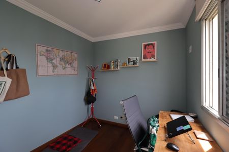 Apartamento à venda com 77m², 3 quartos e 2 vagasQuarto 2