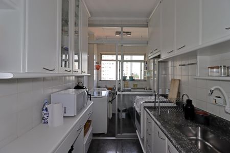 Apartamento à venda com 77m², 3 quartos e 2 vagasCozinha