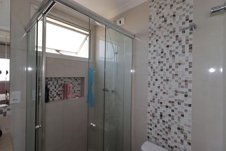 Apartamento à venda com 77m², 3 quartos e 2 vagasBanheiro da Suíte