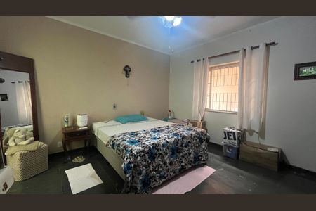 Casa à venda com 182m², 5 quartos e 4 vagas