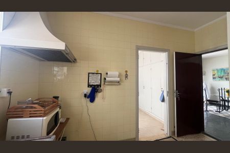 Casa à venda com 182m², 5 quartos e 4 vagas