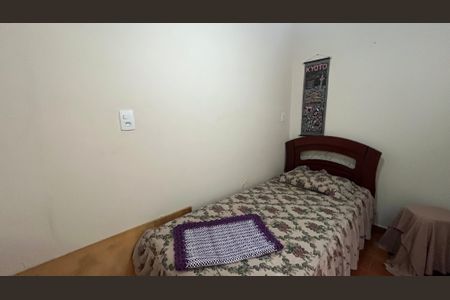 Casa à venda com 182m², 5 quartos e 4 vagas