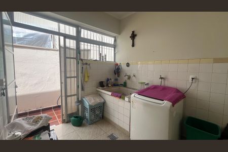 Casa à venda com 5 quartos, 182m² em Jardim Chapadão, Campinas