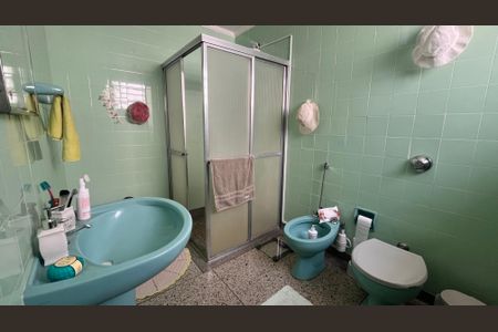 Casa à venda com 182m², 5 quartos e 4 vagas