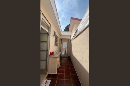Casa à venda com 182m², 5 quartos e 4 vagas