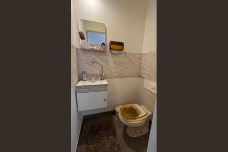 Casa à venda com 182m², 5 quartos e 4 vagas