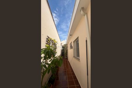 Casa à venda com 182m², 5 quartos e 4 vagas