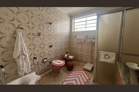 Casa à venda com 182m², 5 quartos e 4 vagas