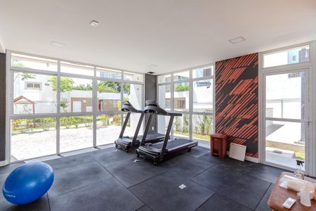 Apartamento à venda com 75m², 3 quartos e 2 vagas Apartamento à venda com 75m², 3 quartos e 2 vagasÁrea comum - Academia