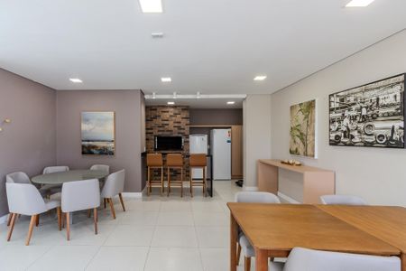 Apartamento à venda com 75m², 3 quartos e 2 vagas Apartamento à venda com 75m², 3 quartos e 2 vagasÁrea comum - Salão de festas