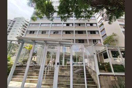 Apartamento à venda com 120m², 3 quartos e 1 vagaFachada