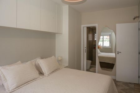 Apartamento à venda com 100m², 2 quartos e 1 vaga Apartamento à venda com 100m², 2 quartos e 1 vagaSuíte