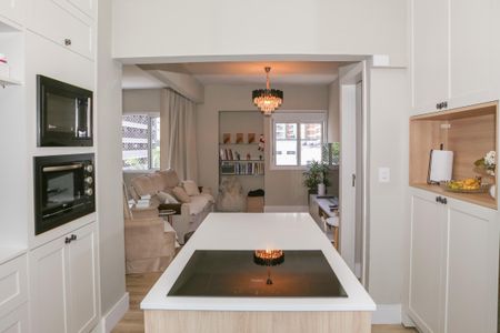 Apartamento à venda com 100m², 2 quartos e 1 vaga Apartamento à venda com 100m², 2 quartos e 1 vagaCozinha