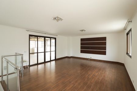 Apartamento à venda com 236m², 3 quartos e 3 vagasSala 2