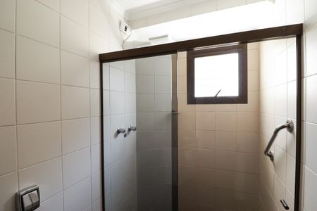 Apartamento à venda com 236m², 3 quartos e 3 vagasBanheiro da Suíte 
