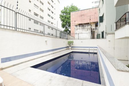 Apartamento à venda com 236m², 3 quartos e 3 vagasPiscina