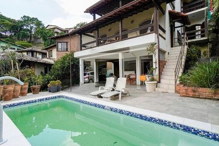 Apartamento à venda com 400m², 4 quartos e 2 vagas