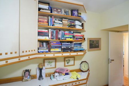 Apartamento à venda com 150m², 4 quartos e 1 vagaEscritório