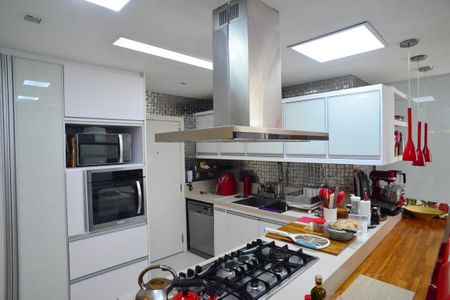 Apartamento à venda com 150m², 4 quartos e 1 vagaCozinha