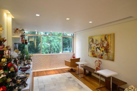 Apartamento à venda com 150m², 4 quartos e 1 vagaSala